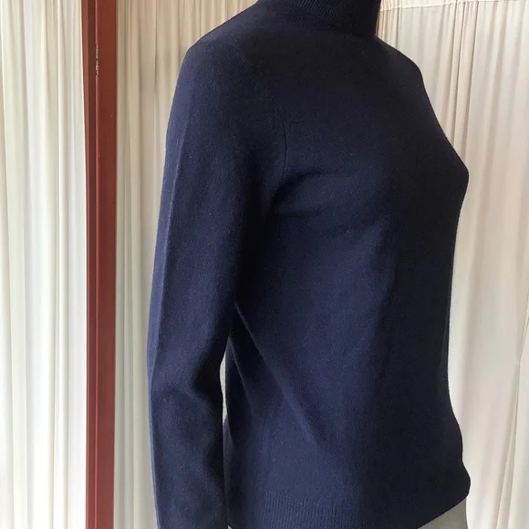 Massimo Dutti Women’s Wool Cashmere Turtleneck Sweater Navy Blue Size XS - Picture 1 of 7